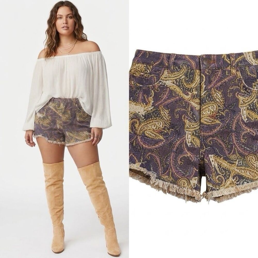We the Free by Free People High Rise Paisley Printed Shorts Womens CURVY SIZE 35